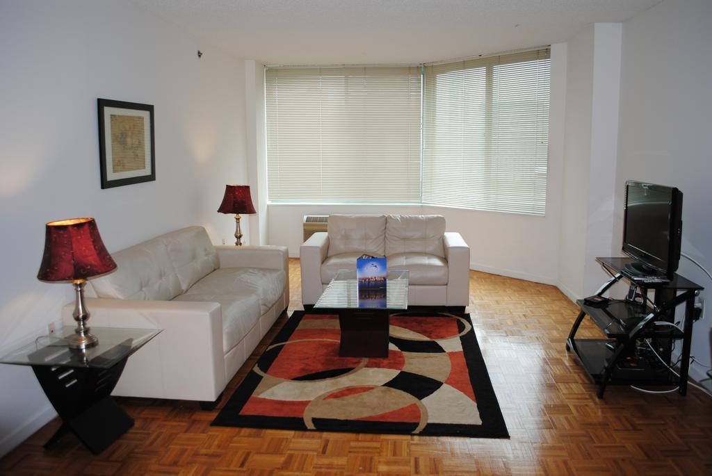 Park Ave Suites Jersey City Bagian luar foto